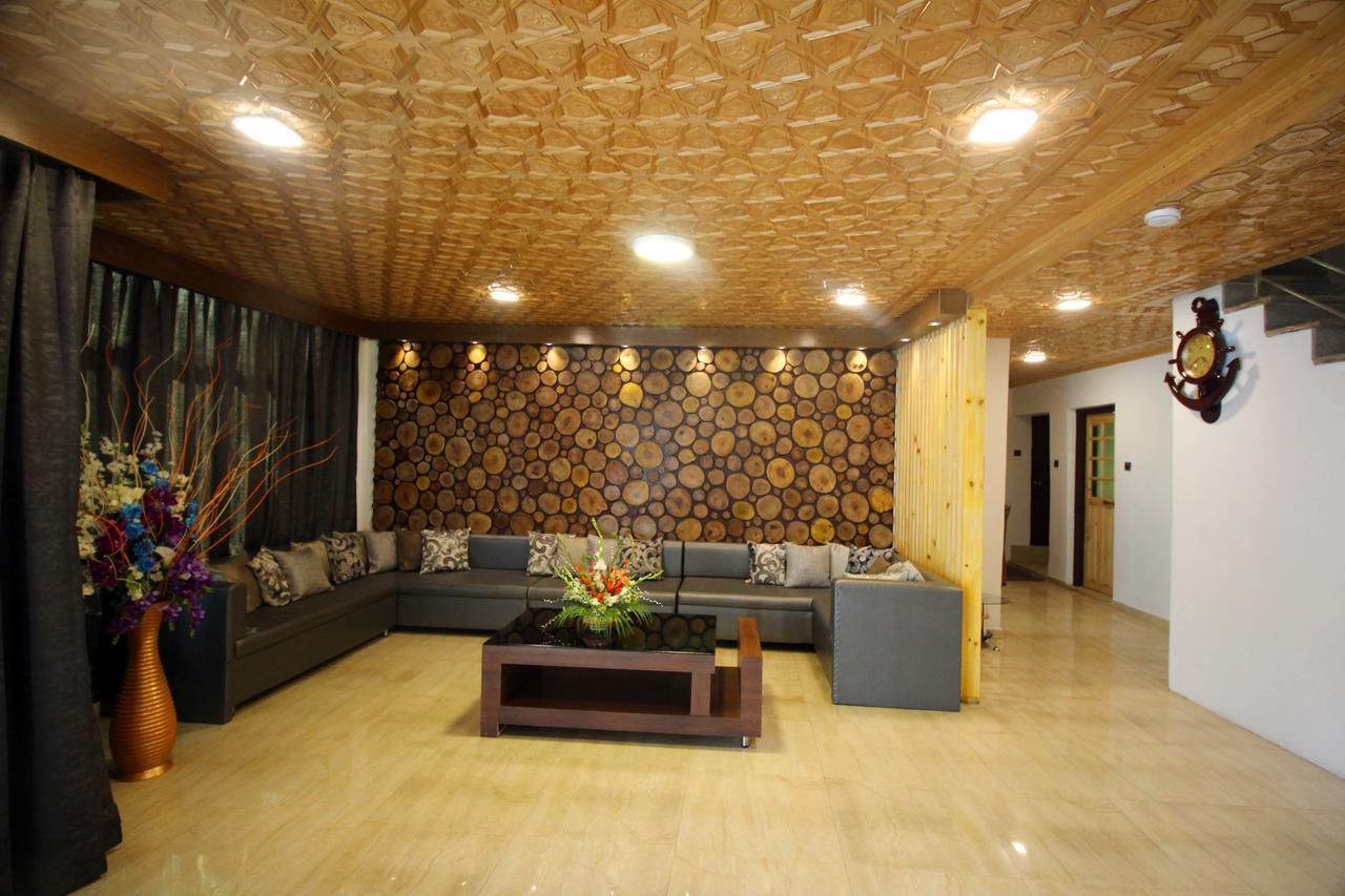 Hotel Green Leaf Srinagar  Exterior photo